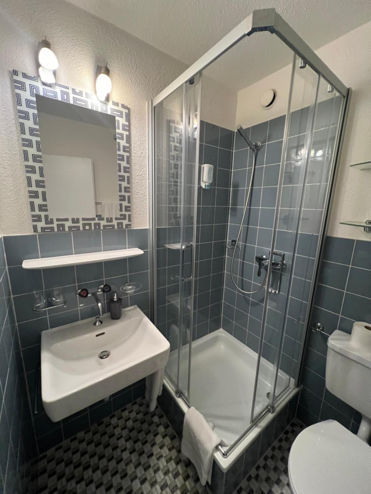 סארגאנס Hotel Franz Anton מראה חיצוני תמונה